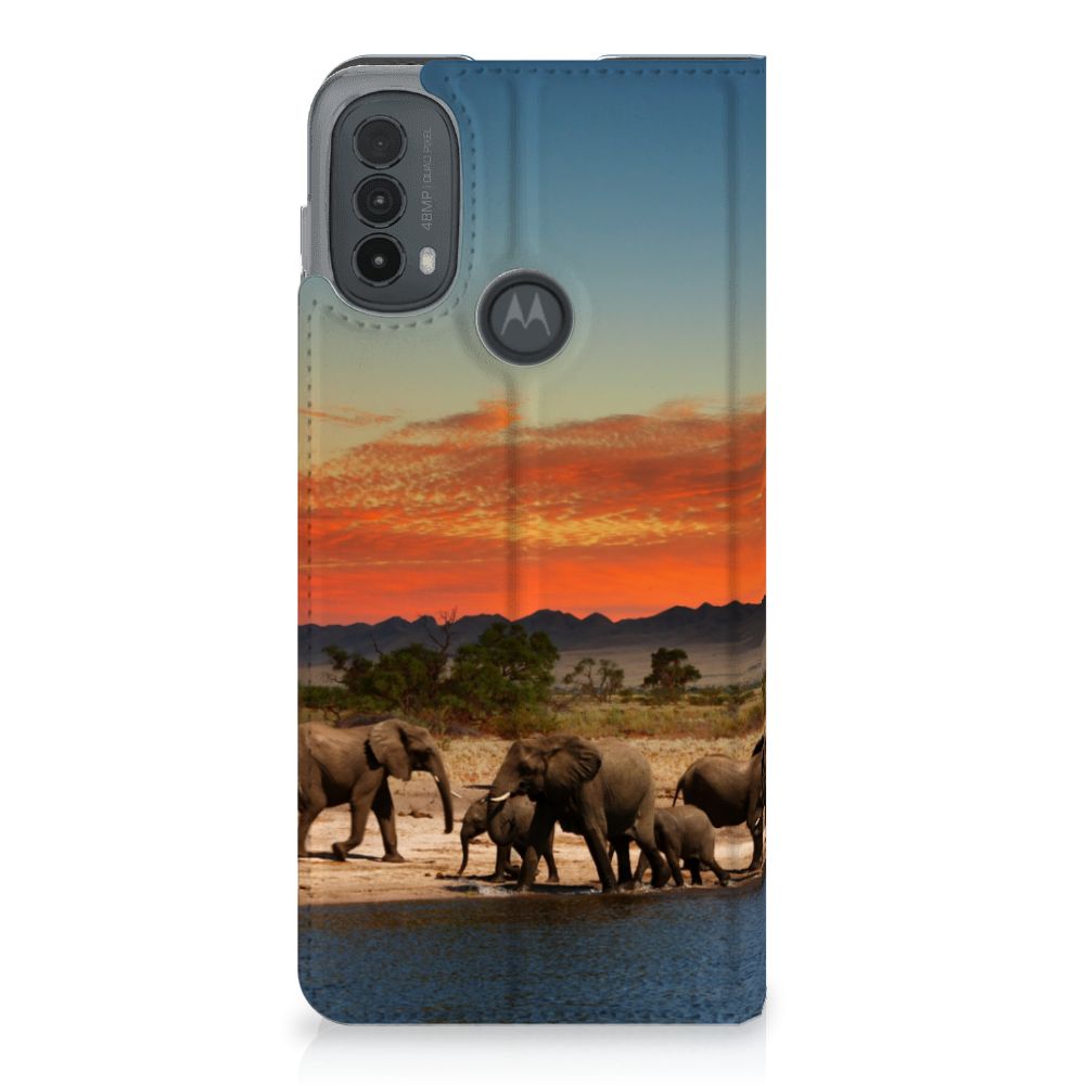 Motorola Moto E20 Hoesje maken Olifanten design olifanten aanzicht