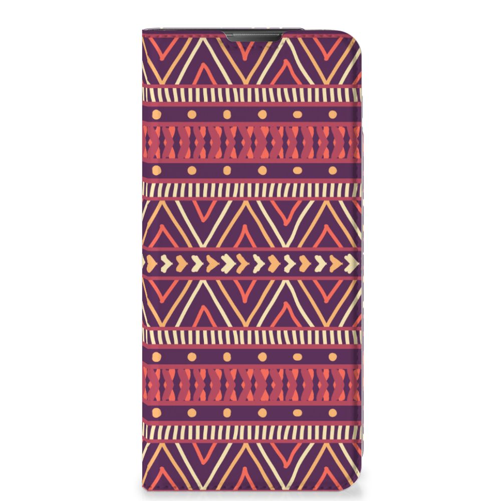 Motorola Moto E20 Hoesje met Magneet Aztec Paars voorkant design patroon