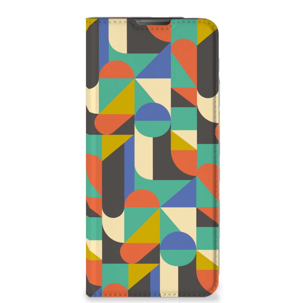 Motorola Moto E20 Hoesje met Magneet Funky Retro design funky retro voorkant