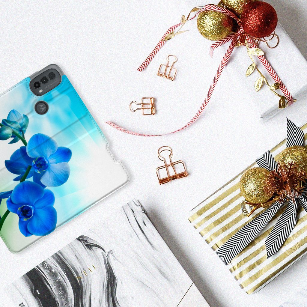 Motorola Moto E20 Smart Cover Orchidee Blauw design hoesje bovenaanzicht