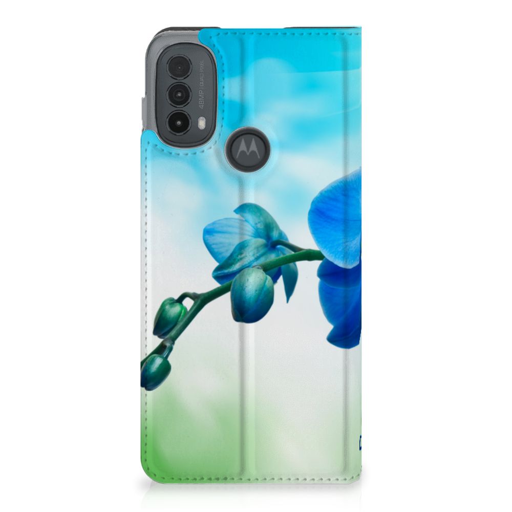 Motorola Moto E20 Smart Cover Orchidee Blauw design hoesje aanzicht