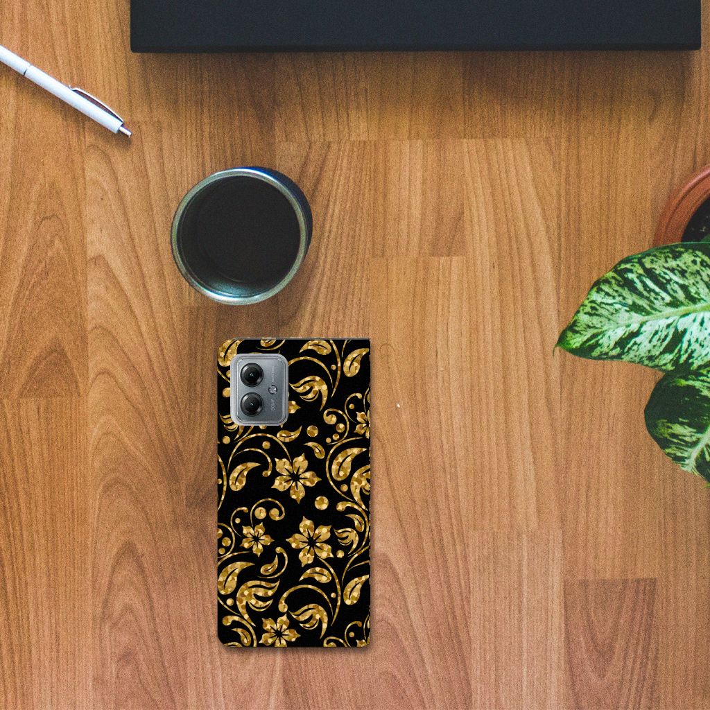 Motorola Moto G14 Smart Cover Gouden Bloemen design bovenaanzicht