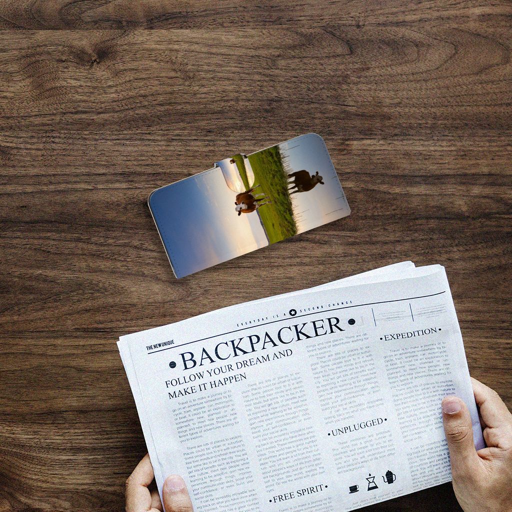 Motorola Moto G24 | G04 | G24 Power Telefoonhoesje met Pasjes Koe telefoonhoesje koe natuur weide