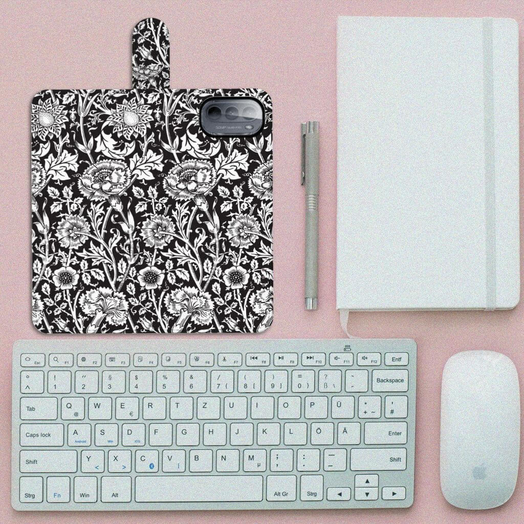 Motorola Moto G31 | G41 Hoesje Black Flowers bloemenprint design bovenzijde