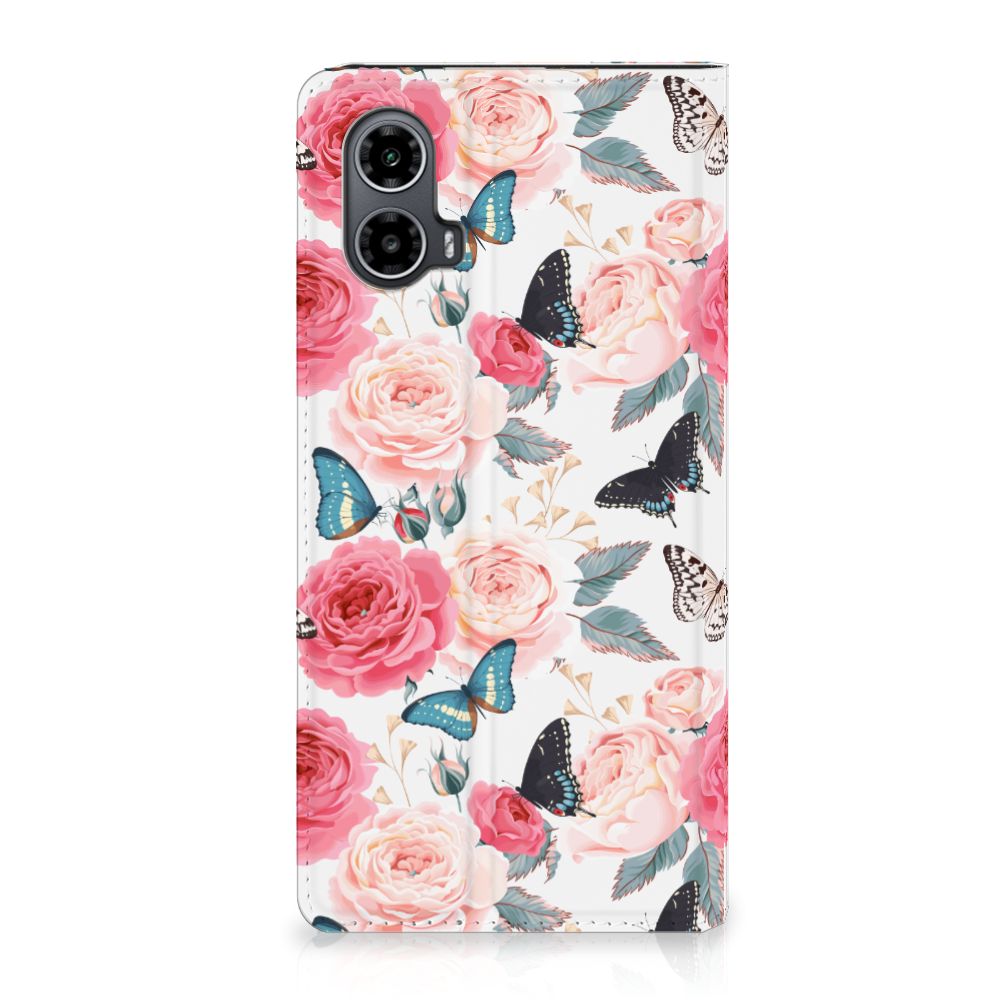 Motorola Moto G34 Smart Cover Butterfly Roses voorkant