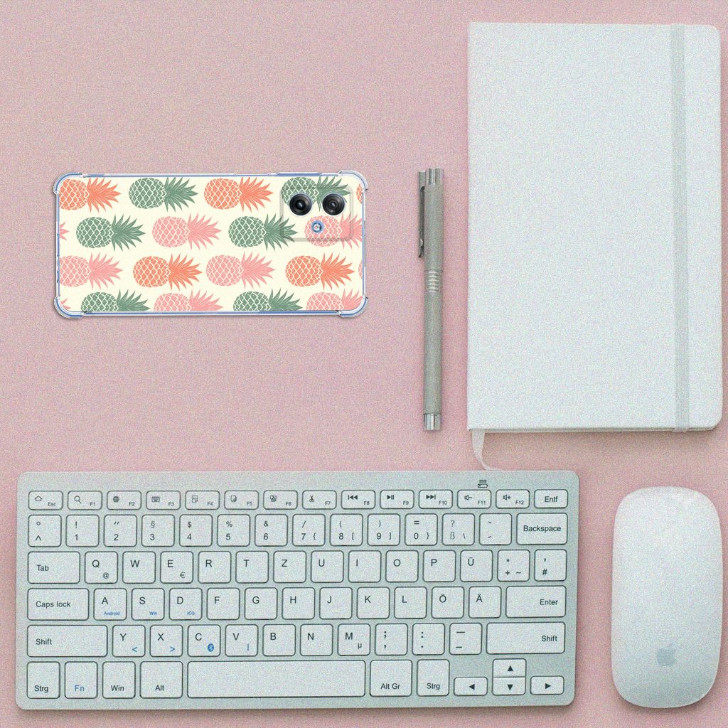 Motorola Moto G54 Beschermhoes Ananas design bovenaanzicht bureau