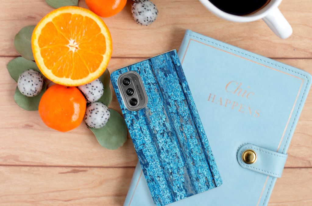 Motorola Moto G62 5G Book Wallet Case Wood Blue blauwe hout design top aanzicht