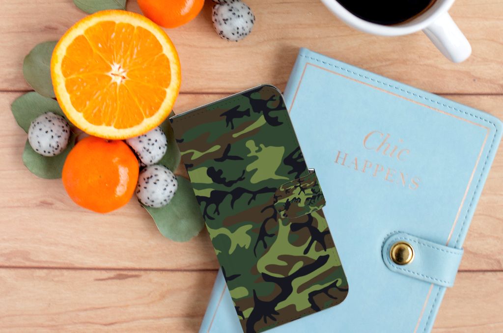 Motorola Moto G62 5G Telefoon Hoesje Army Dark camouflage design front