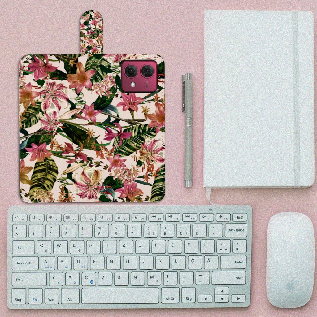 Motorola Moto G84 Hoesje Flowers telefoonhoesje bloemen design bovenaanzicht