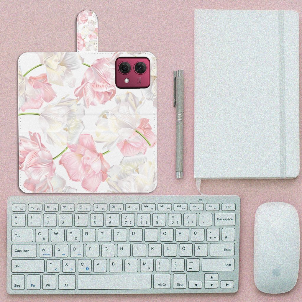 Motorola Moto G84 Hoesje Lovely Flowers design hoesje bovenaanzicht