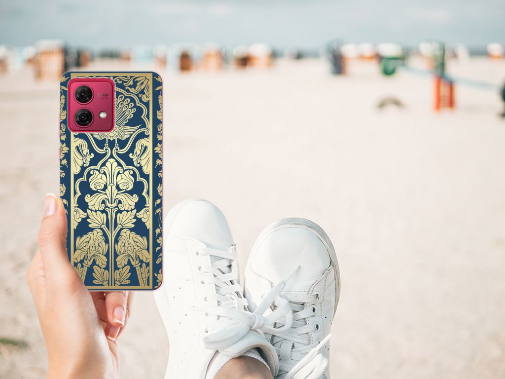 Motorola Moto G84 TPU Case Beige Flowers hand strand schoenen