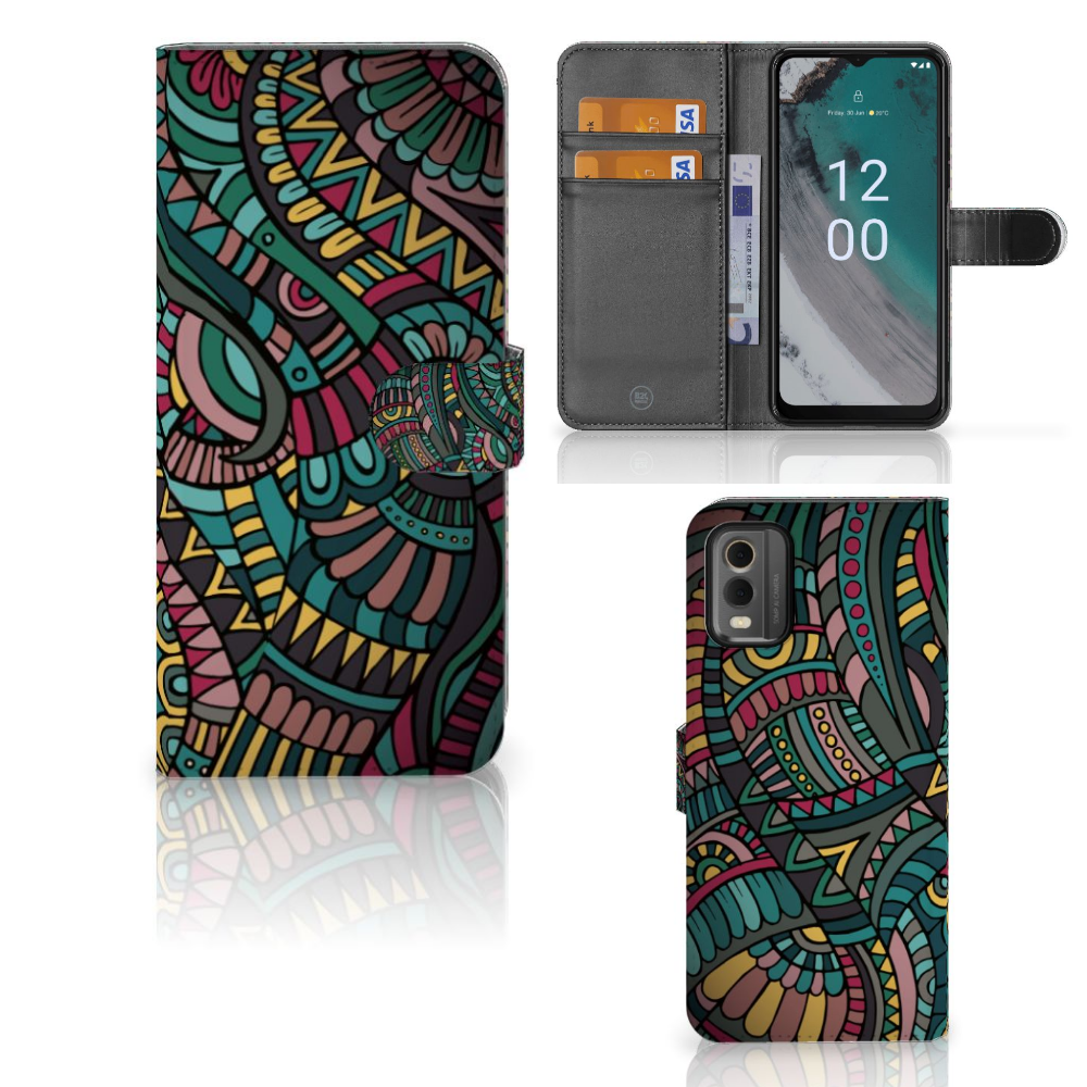 Nokia C32 Telefoon Hoesje Aztec met kleurrijke print, ruimte voor drie pasjes en duurzame bescherming.