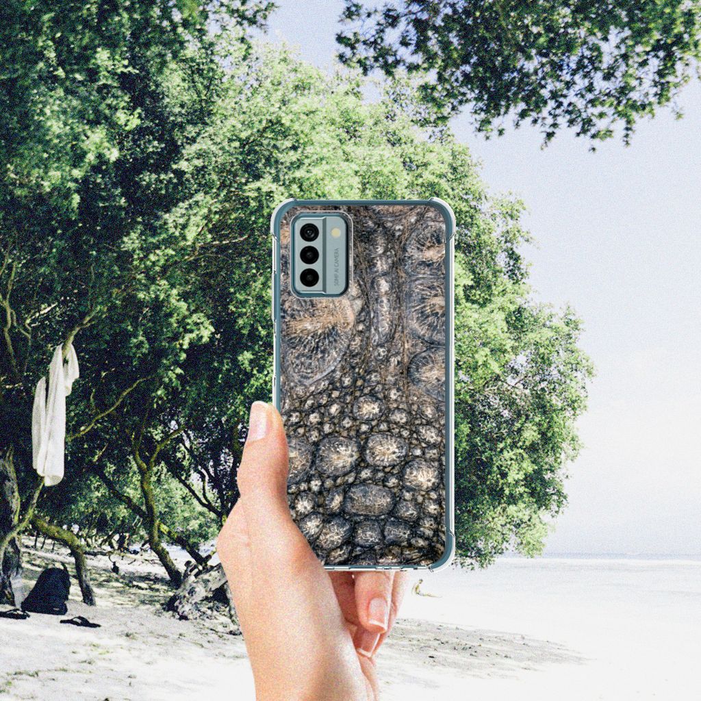 Nokia G22 Case Anti-shock Krokodillenprint achterkant hand natuur