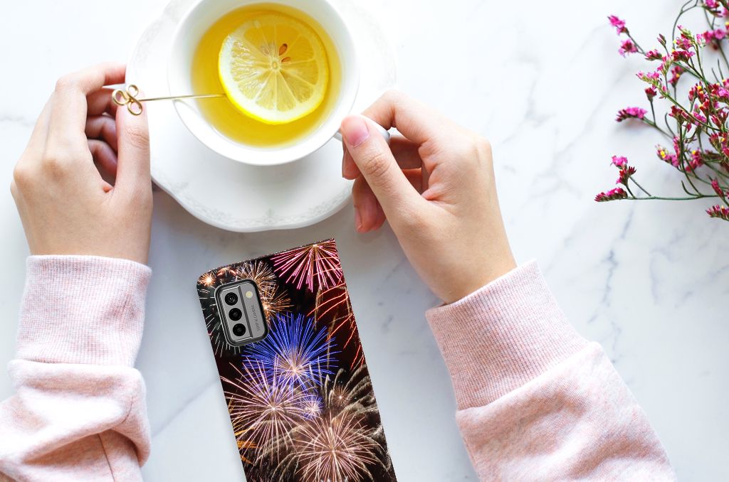 Nokia G22 Hippe Standcase Vuurwerk siervuurwerk design detail handen kopje