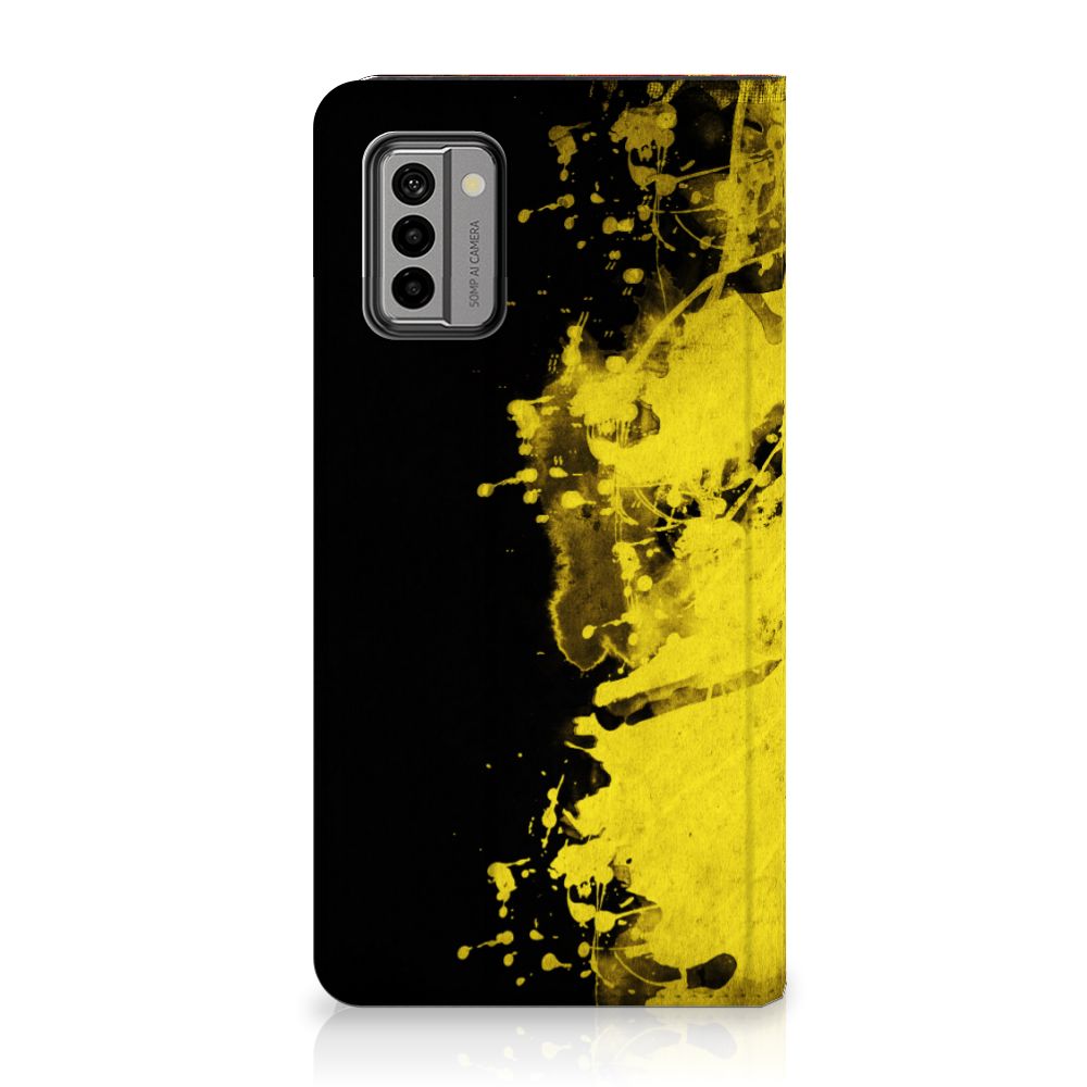Nokia G22 Standcase België in zwart en geel ontwerp, biedt bescherming en stijl als cadeau voor elke gelegenheid.