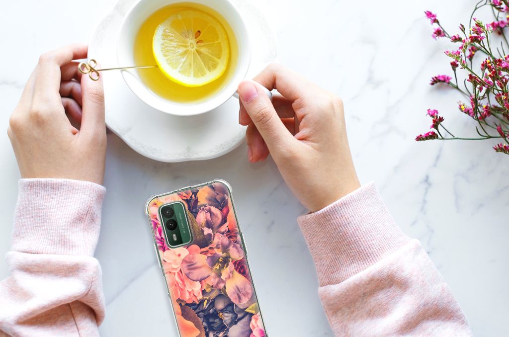 Nokia XR21 Case Bosje Bloemen smartphonehoesje met bloemenprint aanzicht