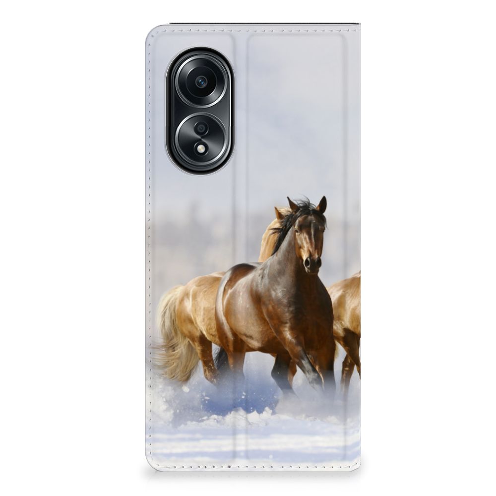 OPPO A58 4G Hoesje maken Paarden met een prachtig design van rijdende paarden op een sneeuwachtige achtergrond.
