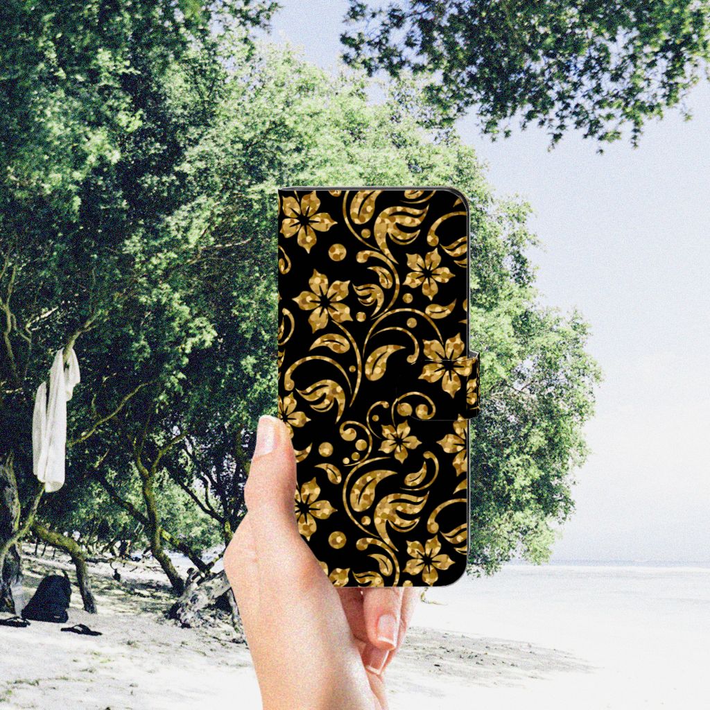 OPPO A98 5G Hoesje Gouden Bloemen met prachtig goud bloemen design en zwart patroon, ideaal cadeau 🎁.