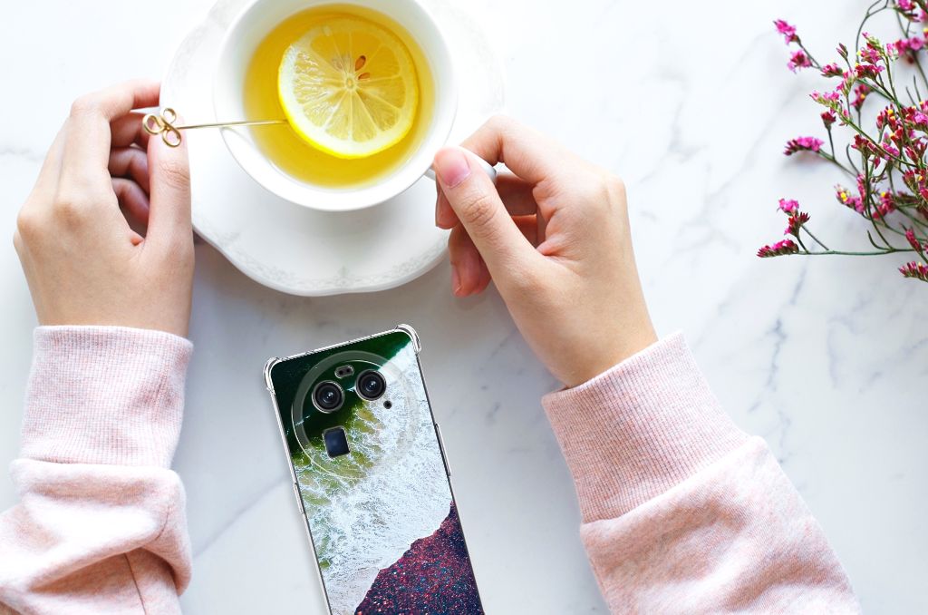 OPPO Find X6 Shockproof Case Sea in Space top view smartphone handen thee