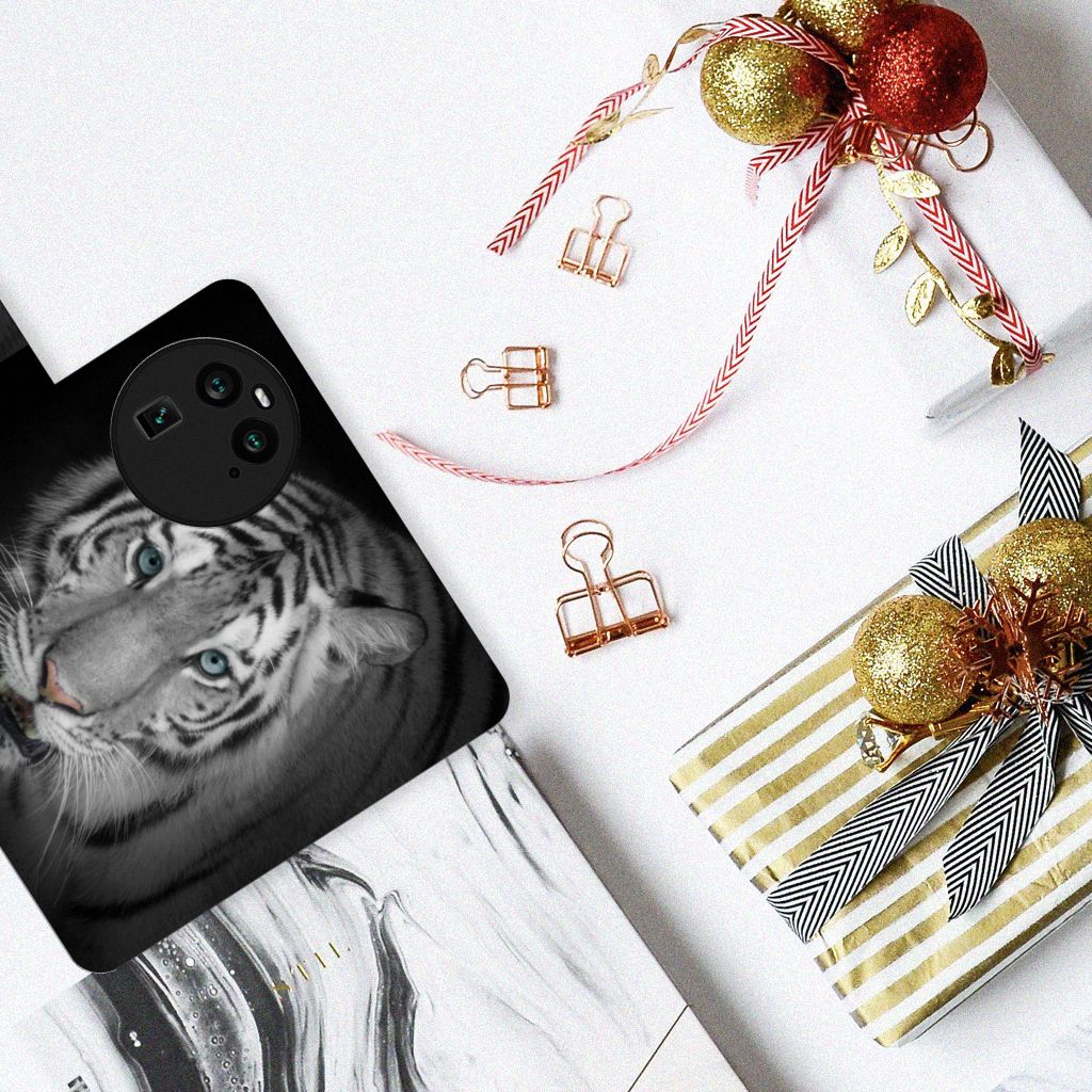 OPPO Find X6 Telefoonhoesje met Pasjes Tijger tijger design bovenaanzicht