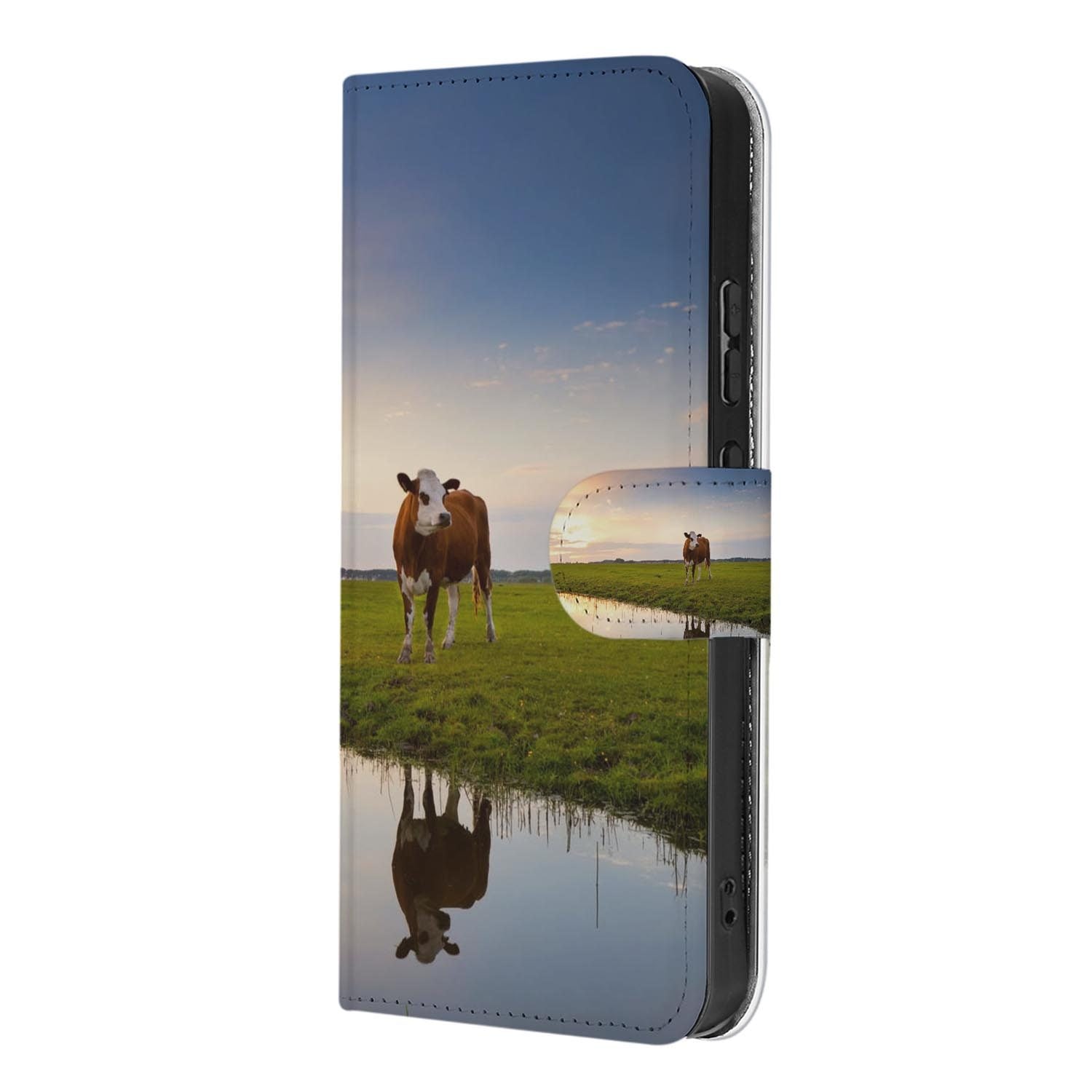 OPPO Reno15 bookcase hoesje Koeienprint – close-up van het kunstleer