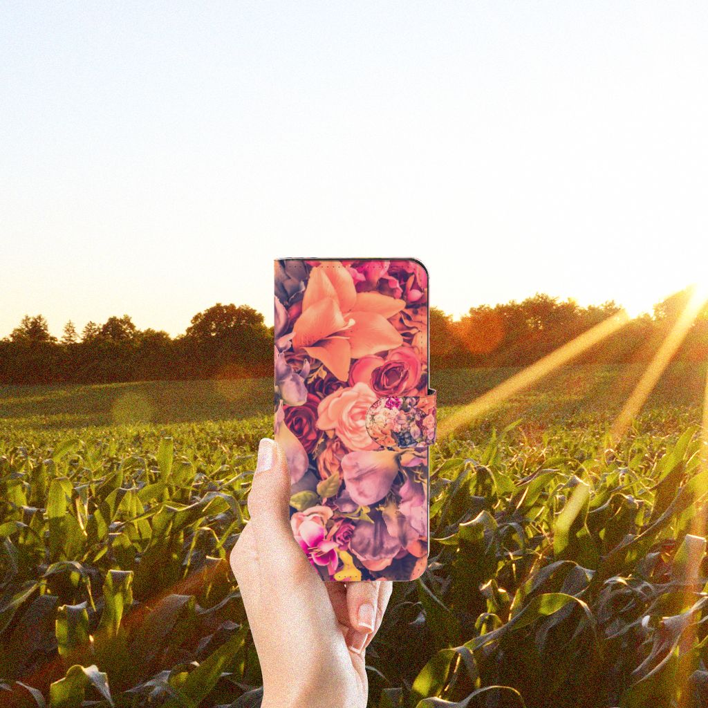 OPPO Reno8 T 4G Hoesje Bosje Bloemen boekhoesje bloemen hand zonsondergang