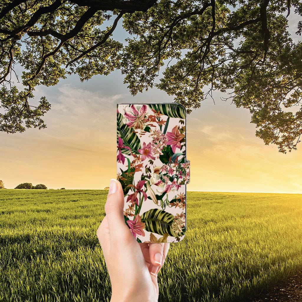 OPPO Reno8 T 5G Hoesje Flowers hoesje bloemen tropical design hand