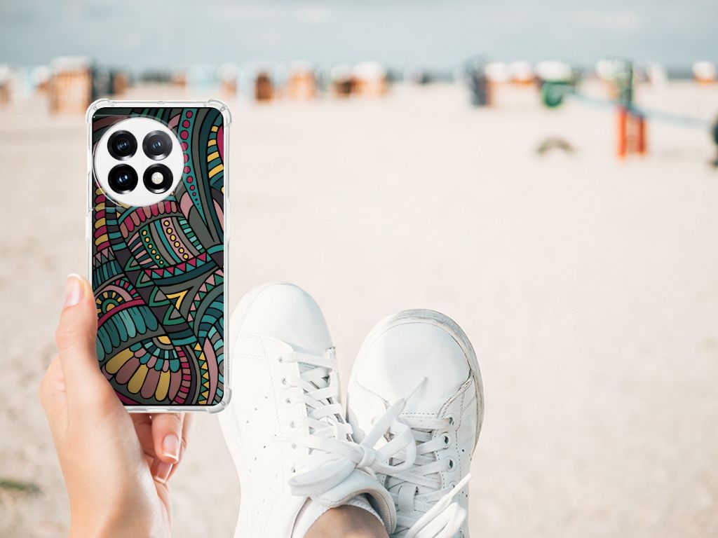 OnePlus 11 Doorzichtige Silicone Hoesje Aztec design hand schoen strand