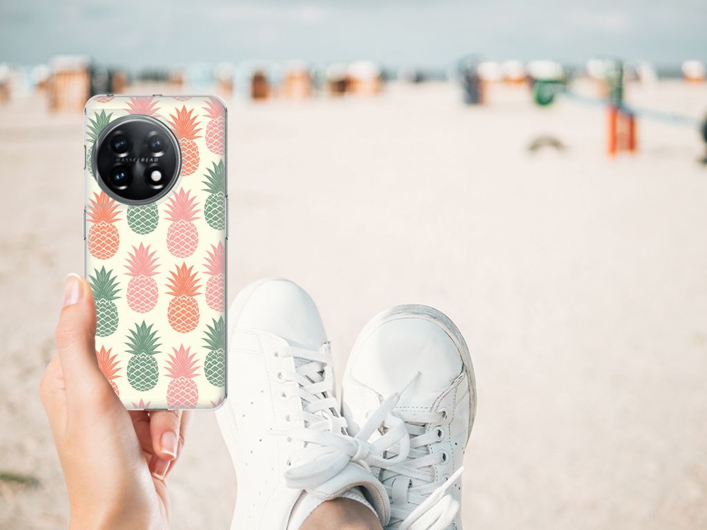 OnePlus 11 Siliconen Case Ananas ananas design hand strand
