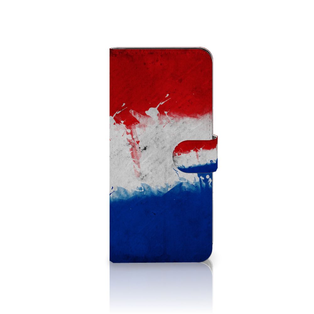 OnePlus 12 Bookstyle Case Nederland met artistiek ontwerp van de Nederlandse vlag in rood, wit en blauw.