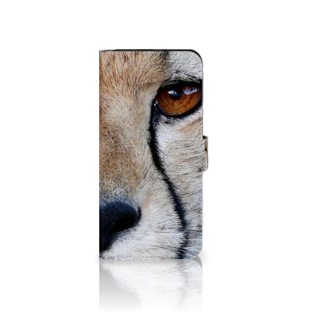 OnePlus Nord 3 Telefoonhoesje met Pasjes Cheetah met close-up afbeelding van een cheeta oog.