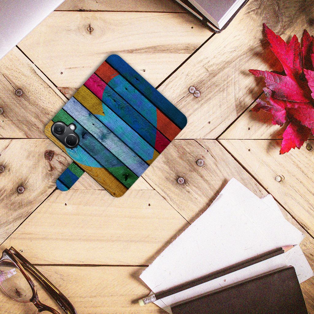 OnePlus Nord CE 3 Book Style Case Wood Heart bovenaanzicht met kleurrijk hart ontwerp