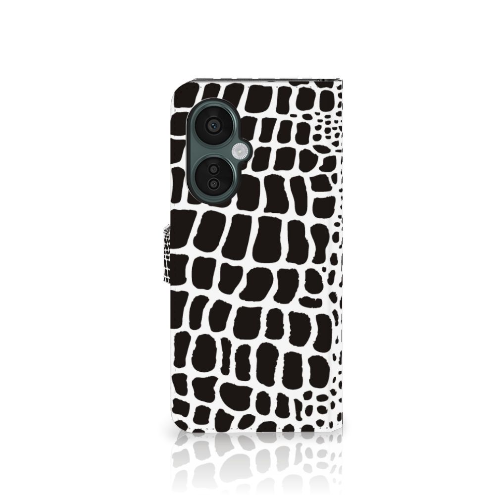 OnePlus Nord CE 3 Lite Telefoonhoesje met Pasjes Slangenprint in zwart-wit design voor optimale bescherming.