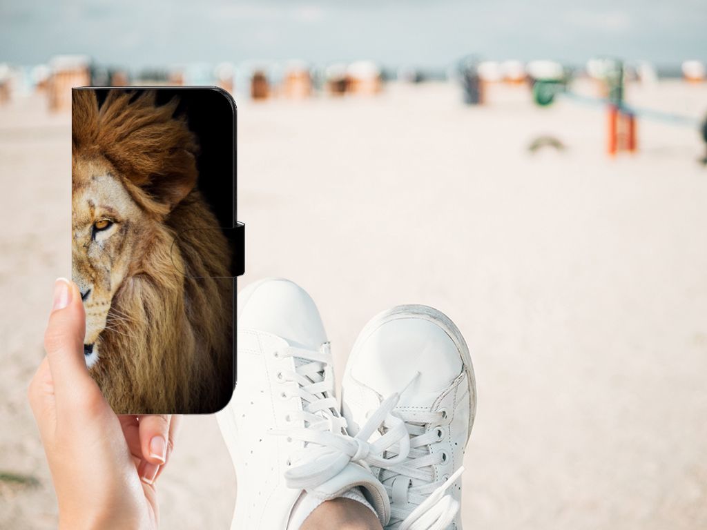 OnePlus Nord CE 3 Telefoonhoesje met Pasjes Leeuw, trendy en beschermend, ideaal als cadeau 🎁.