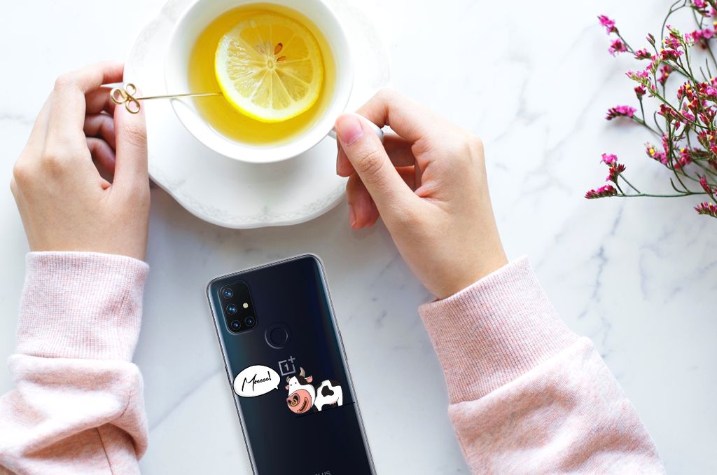 OnePlus Nord N10 5G Telefoonhoesje met Naam Cow design voorzijde