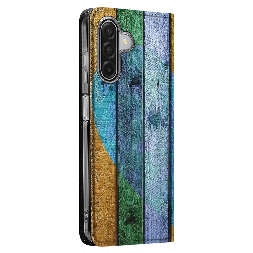 Samsung Galaxy A17 Smart Cover Hoesje Wood Heart zijaanzicht houten planken kleurrijk