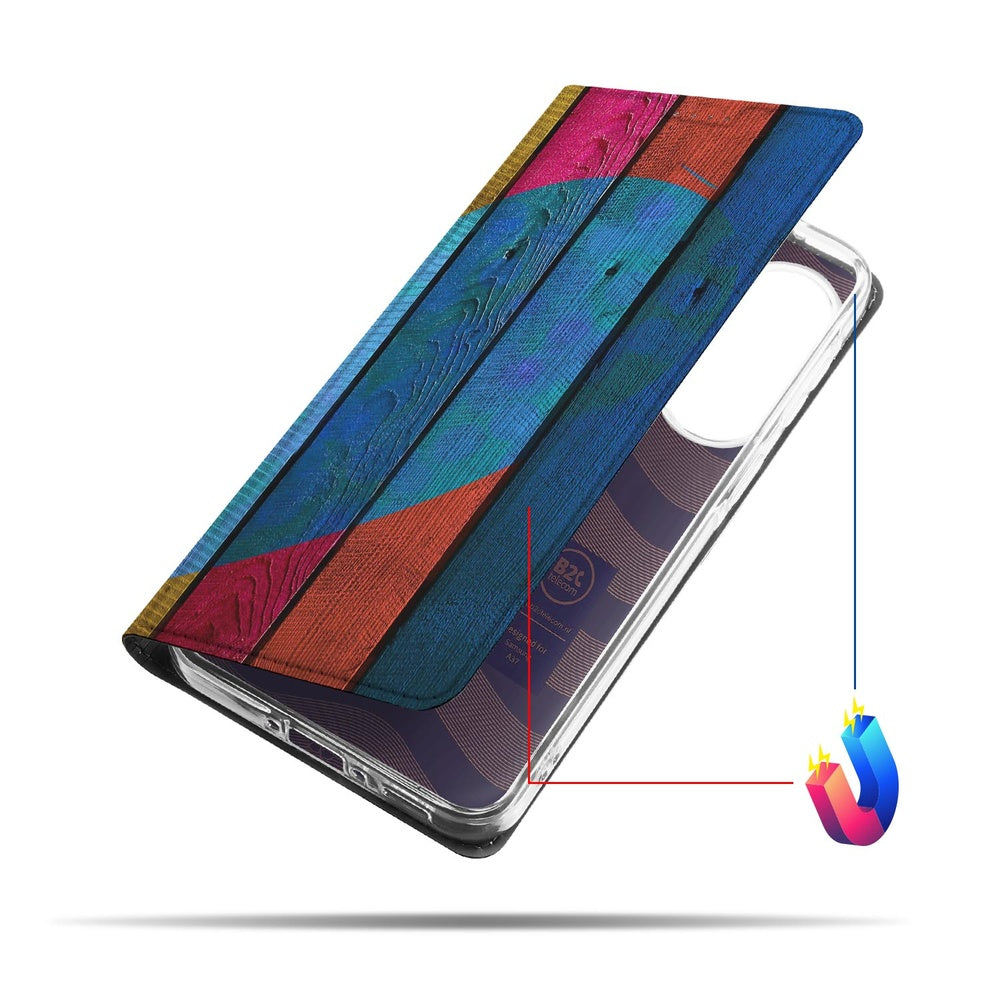 Samsung Galaxy A37 Standcase Hoesje Wood Heart kleurrijke houten hart print schuin aanzicht.