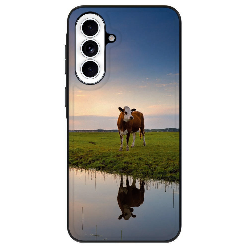 Samsung Galaxy A57 Telefoonhoesje Koe koe ontwerp vooraanzicht.