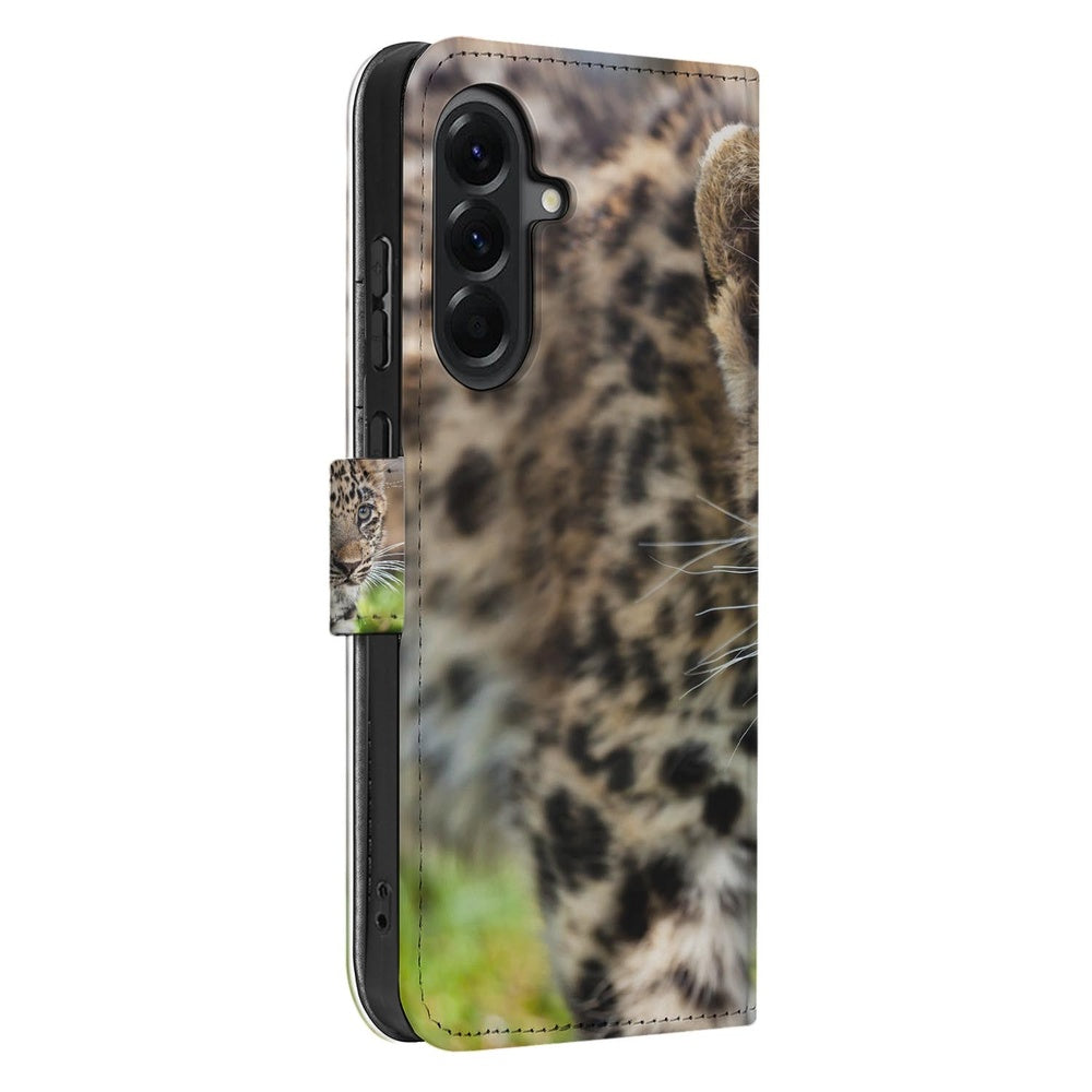 Samsung Galaxy A57 Bookcase Baby Luipaard Hoesje Vooraanzicht.