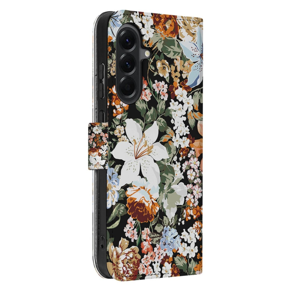 Samsung Galaxy A57 Portemonnee Hoesje Dark Flowers Vooraanzicht met bloemenprint.