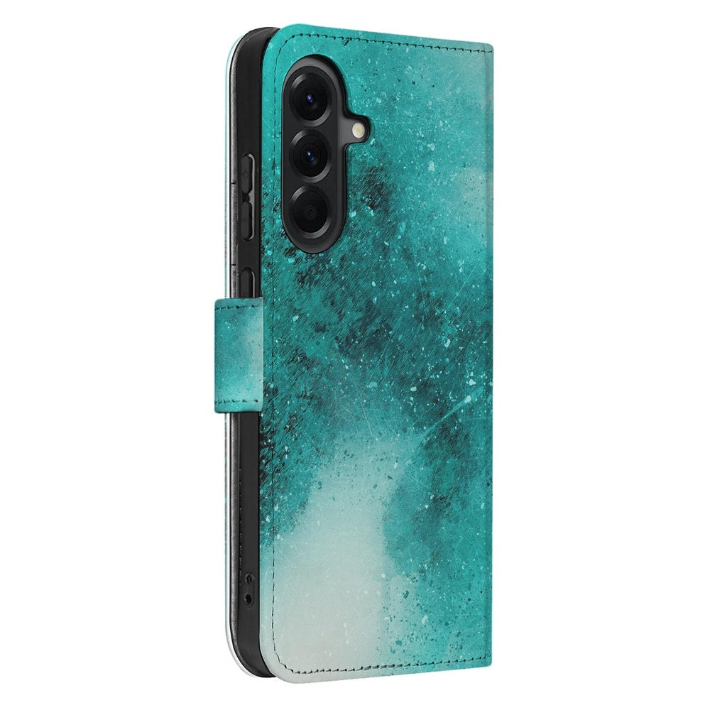 Samsung Galaxy A57 Bookcase Painting Blue Schuin aanzicht met zachte waterverfachtige schildering in blauw.