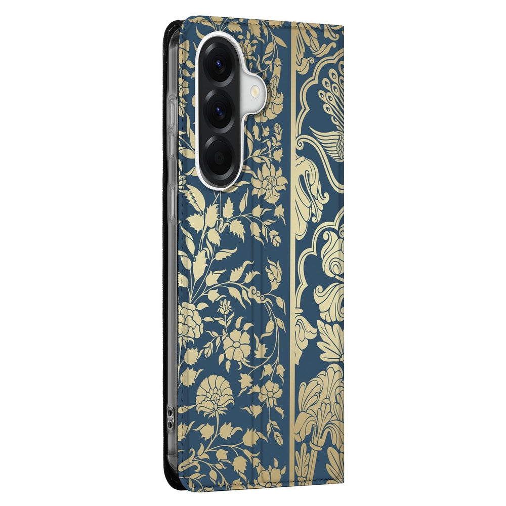 Book Case Samsung Galaxy A57 Beige Flowers zijaanzicht met beige bloemen op donkerblauwe achtergrond.