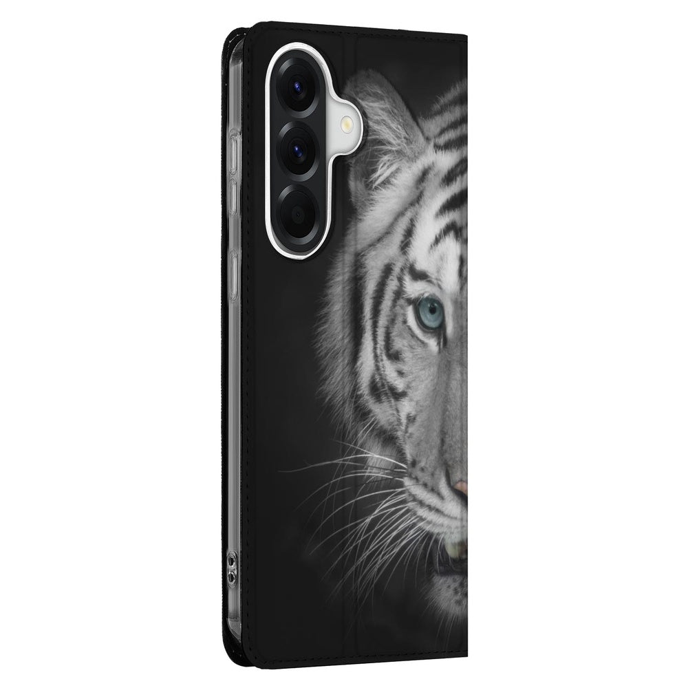 Samsung Galaxy A57 Bookcase Tijgerprint Zijkant.