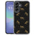 Samsung Galaxy A57 met het Leopards hoesje schuin bekeken, transparante zijkant zichtbaar