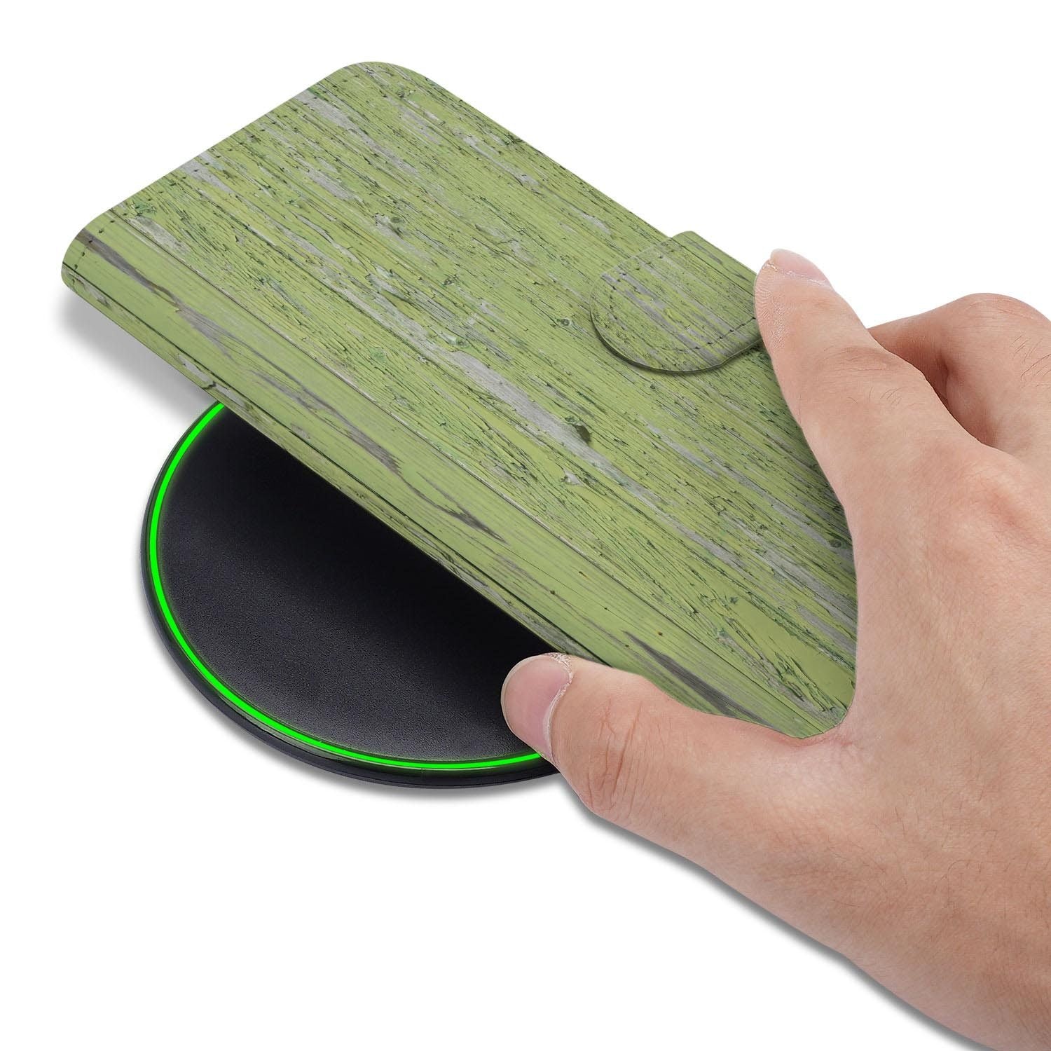 Samsung Galaxy S26 FE hoesje met pasjeshouder in het design Green Wood