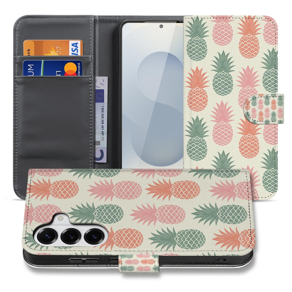 Samsung Galaxy S26 Plus Book Cover Ananas Roze Rood Groen design met ananas print en beige achtergrond.  