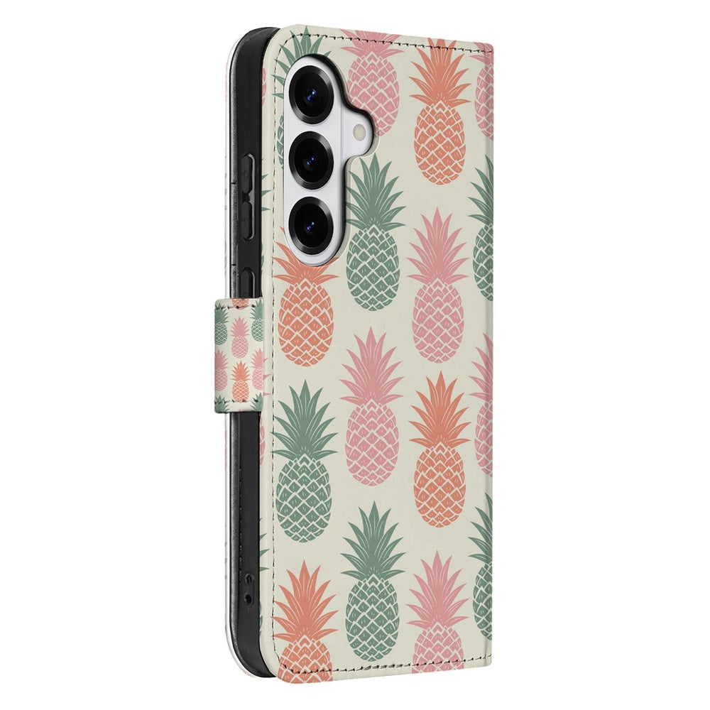 Samsung Galaxy S26 Plus Book Cover Ananas Roze Rood Groen Tropical print beige roze groen zijkant.