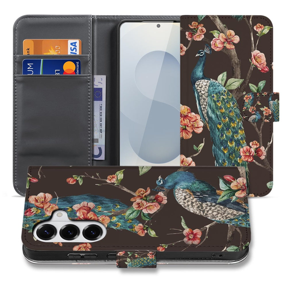 Samsung Galaxy S26 Plus Bookcase Hoesje Pauw Bloemen Print pauwen- en bloemenprint zwart kunstleer vooraanzicht.