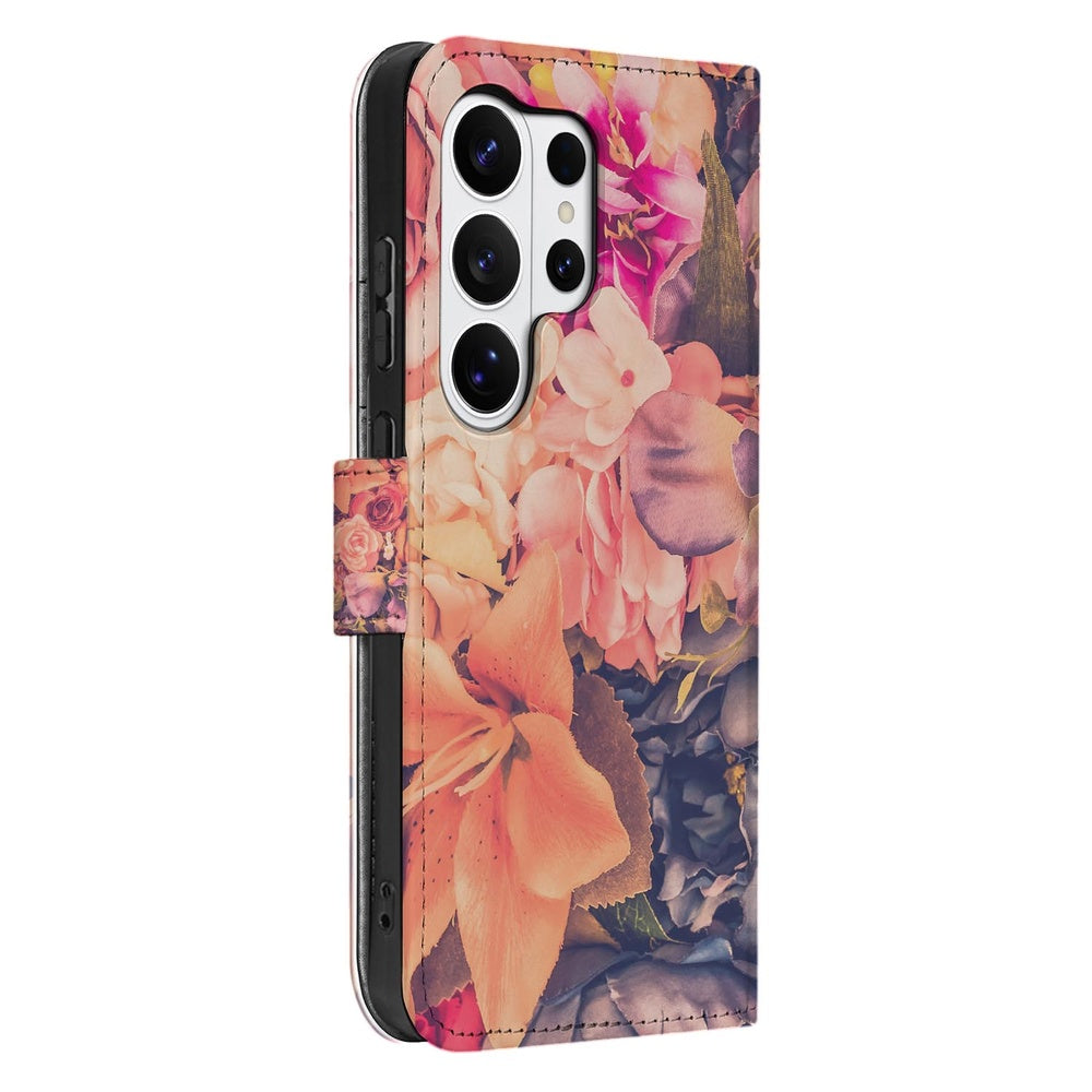 Book Case Samsung Galaxy S26 Ultra Bosje Bloemen met Magnetische sluiting met kleurrijk bloemendesign.
