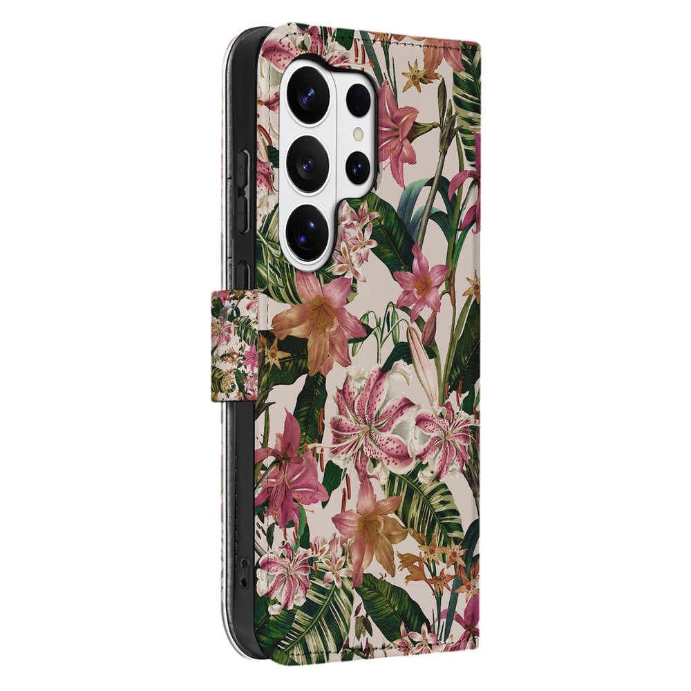Bookcase Samsung Galaxy S26 Ultra Paars Wit Bloemen Portemonnee Hoesje met levendig bloemenpatroon op kunstleer.